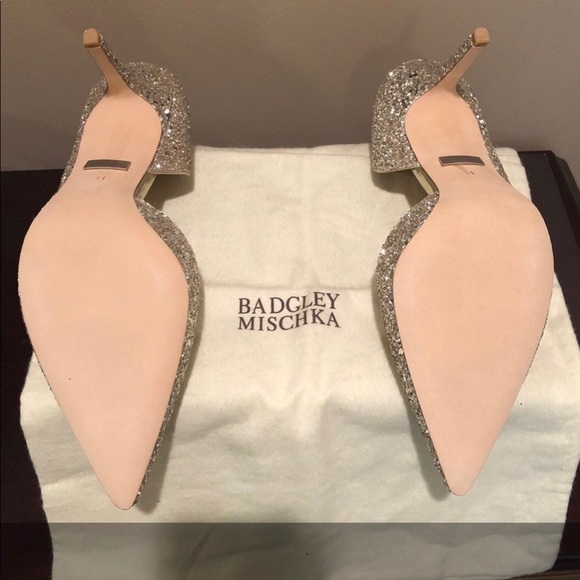 Badgley Mischka Glittery Pumps - Picture 6 of 8